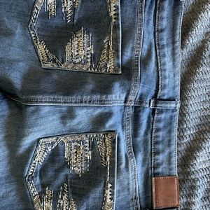 Maurices womens size 14 flare jeans